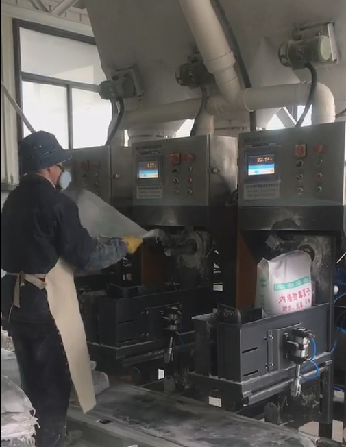 液體灌裝機(jī),稱重灌裝機(jī),定量灌裝機(jī)