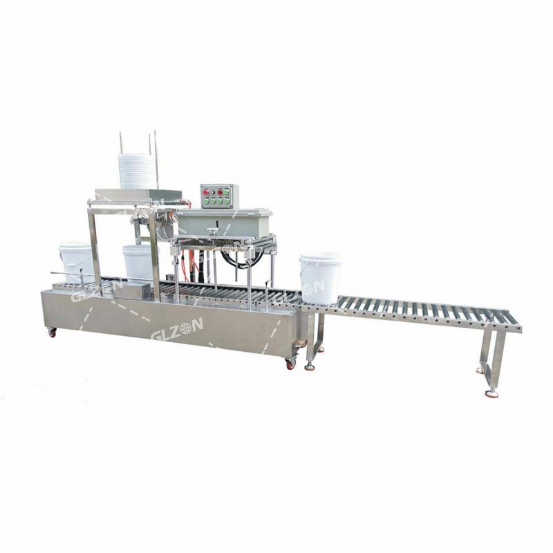 液體灌裝機(jī),稱重灌裝機(jī),定量灌裝機(jī) 液體灌裝機(jī),稱重灌裝機(jī),定量灌裝機(jī)