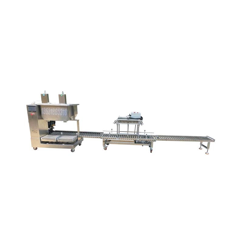 液體灌裝機(jī),稱重灌裝機(jī),定量灌裝機(jī) 液體灌裝機(jī),稱重灌裝機(jī),定量灌裝機(jī)