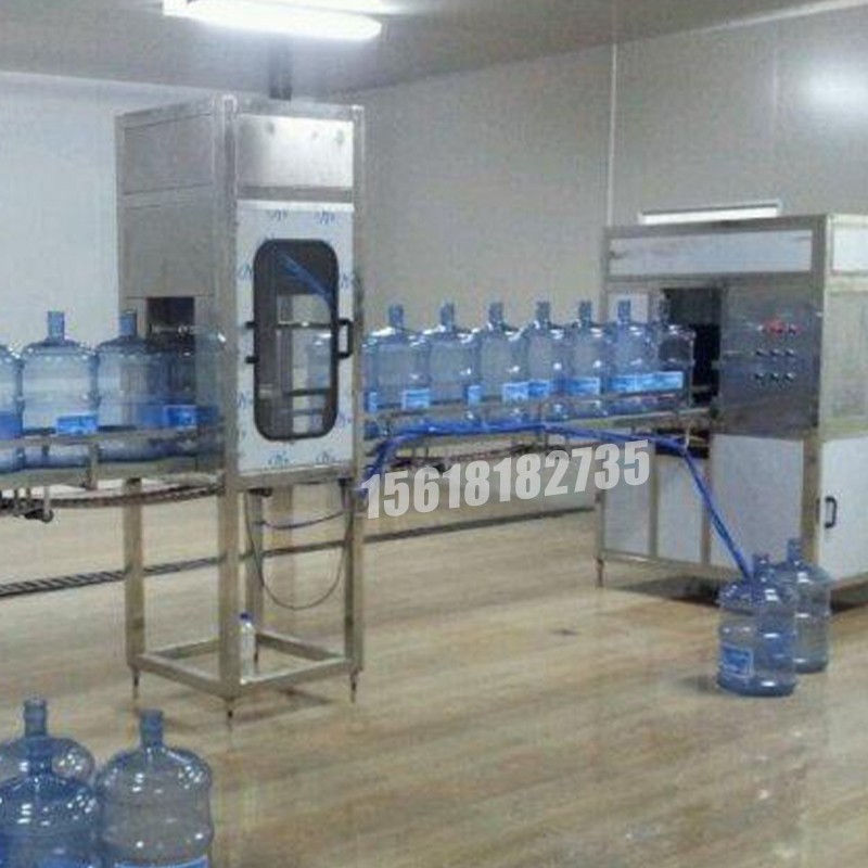 液體灌裝機(jī),稱重灌裝機(jī),定量灌裝機(jī) 液體灌裝機(jī),稱重灌裝機(jī),定量灌裝機(jī)