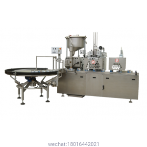 Liquid can filling machine